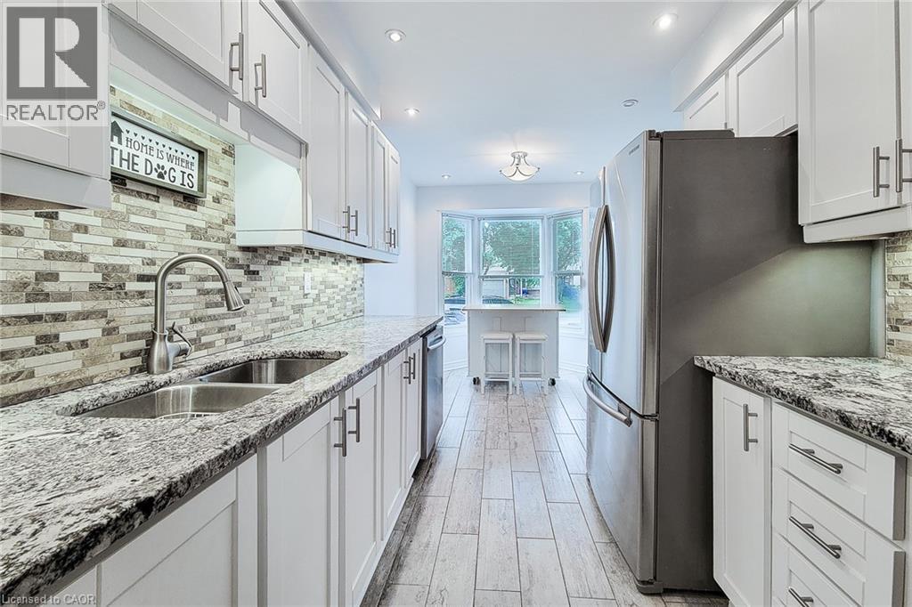 8 Dalton Gate, Stoney Creek, Ontario  L8J 1Z4 - Photo 14 - 40839006