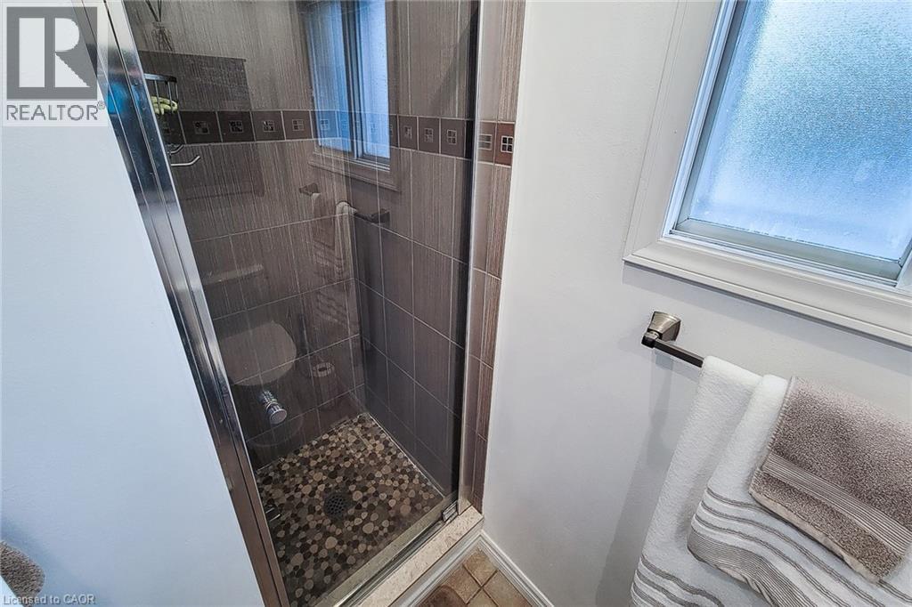 8 Dalton Gate, Stoney Creek, Ontario  L8J 1Z4 - Photo 28 - 40839006