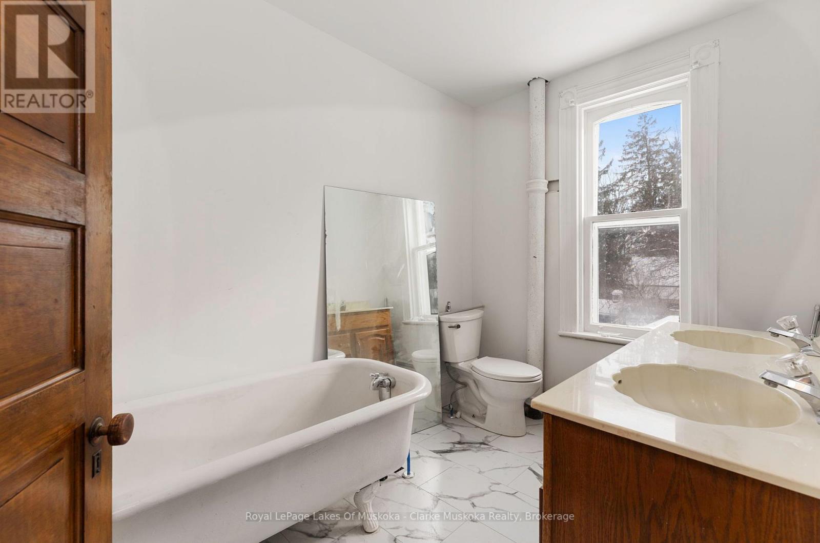 1 Sturgeon Bay Road, Severn, Ontario  L0K 1E0 - Photo 18 - S13431996