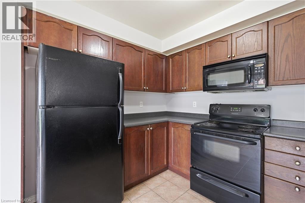 48 Griffiths Avenue, Cambridge, Ontario  N1P 1J6 - Photo 15 - 40829955