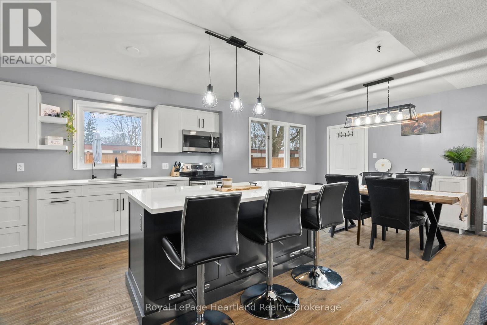 156 John Street N, Minto, Ontario  N0G 1Z0 - Photo 11 - X13431896