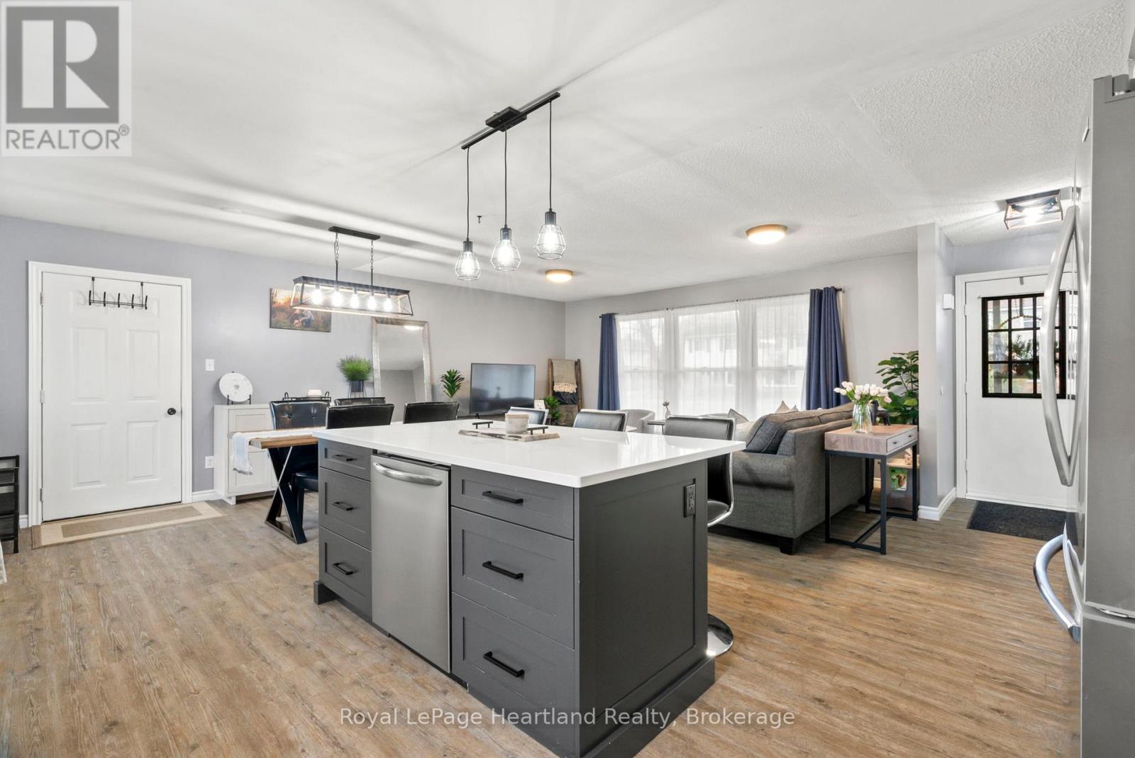 156 John Street N, Minto, Ontario  N0G 1Z0 - Photo 19 - X13431896