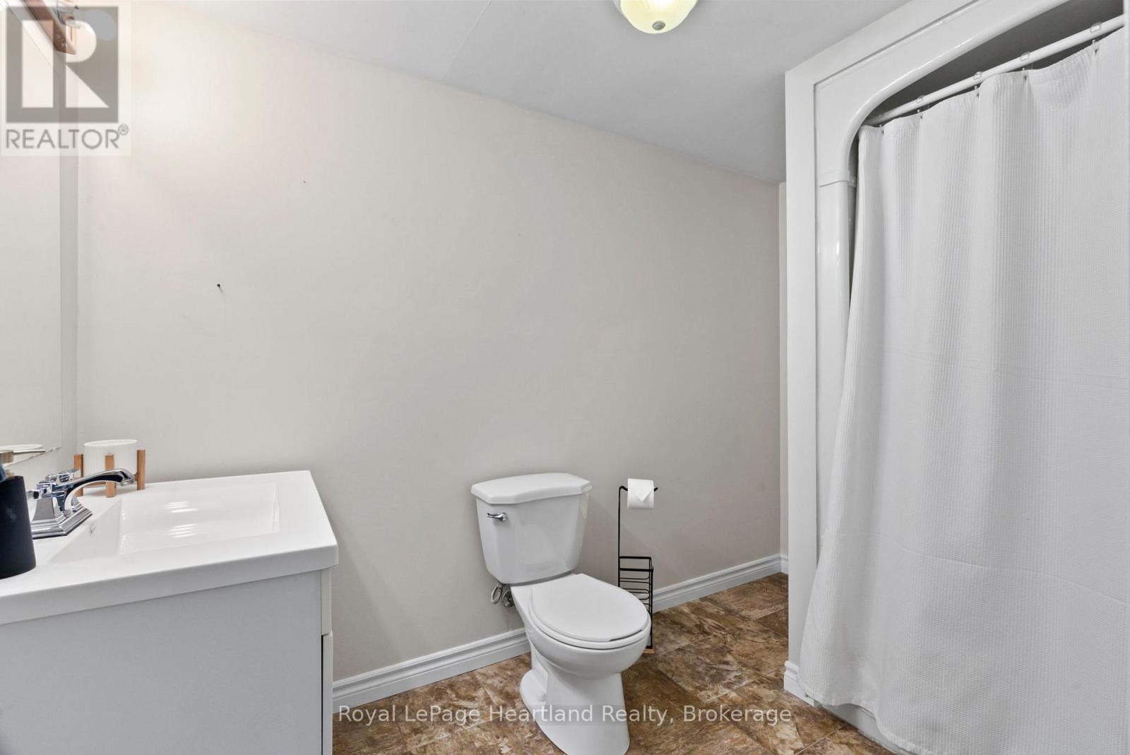 156 John Street N, Minto, Ontario  N0G 1Z0 - Photo 28 - X13431896