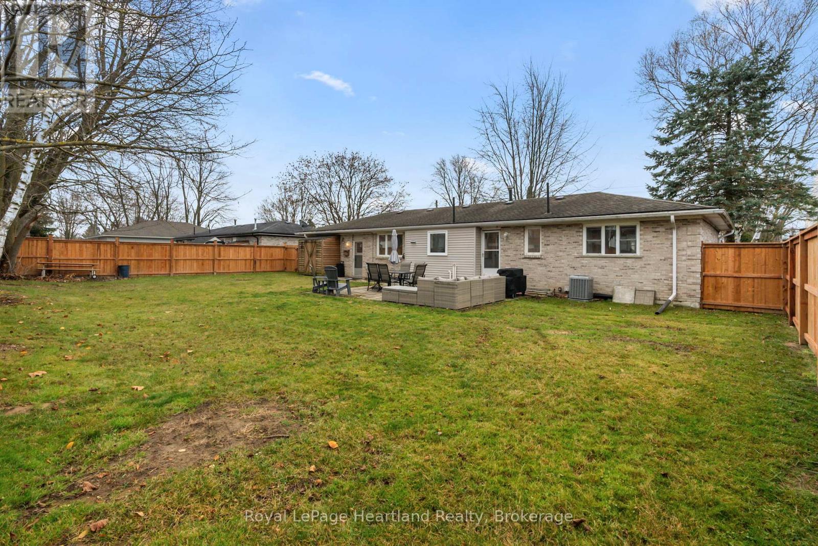156 John Street N, Minto, Ontario  N0G 1Z0 - Photo 35 - X13431896