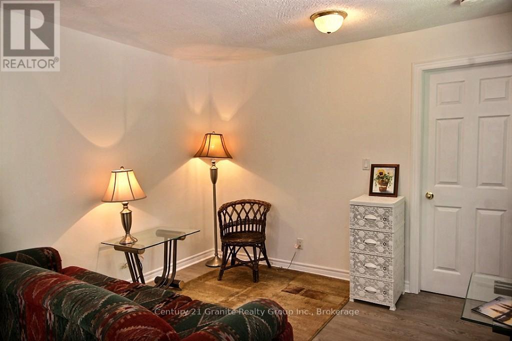15661 35 Highway, Algonquin Highlands, Ontario  K0M 1J2 - Photo 13 - X13432068