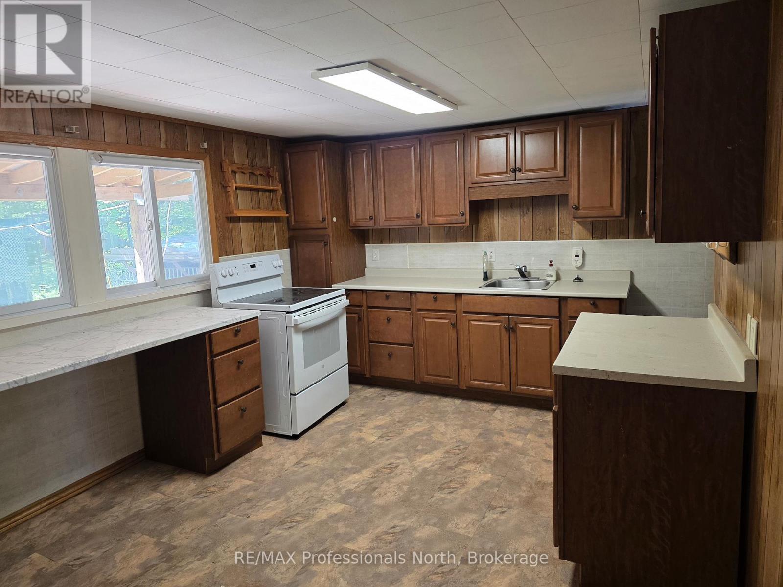 46 Robert Road W, Huntsville, Ontario  P1H 2J4 - Photo 10 - X13432146