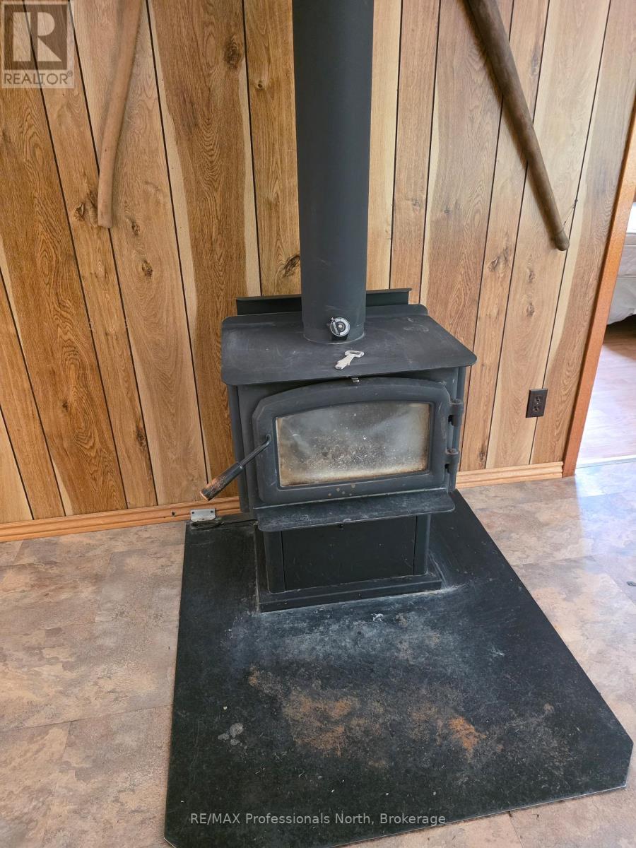 46 Robert Road W, Huntsville, Ontario  P1H 2J4 - Photo 12 - X13432146