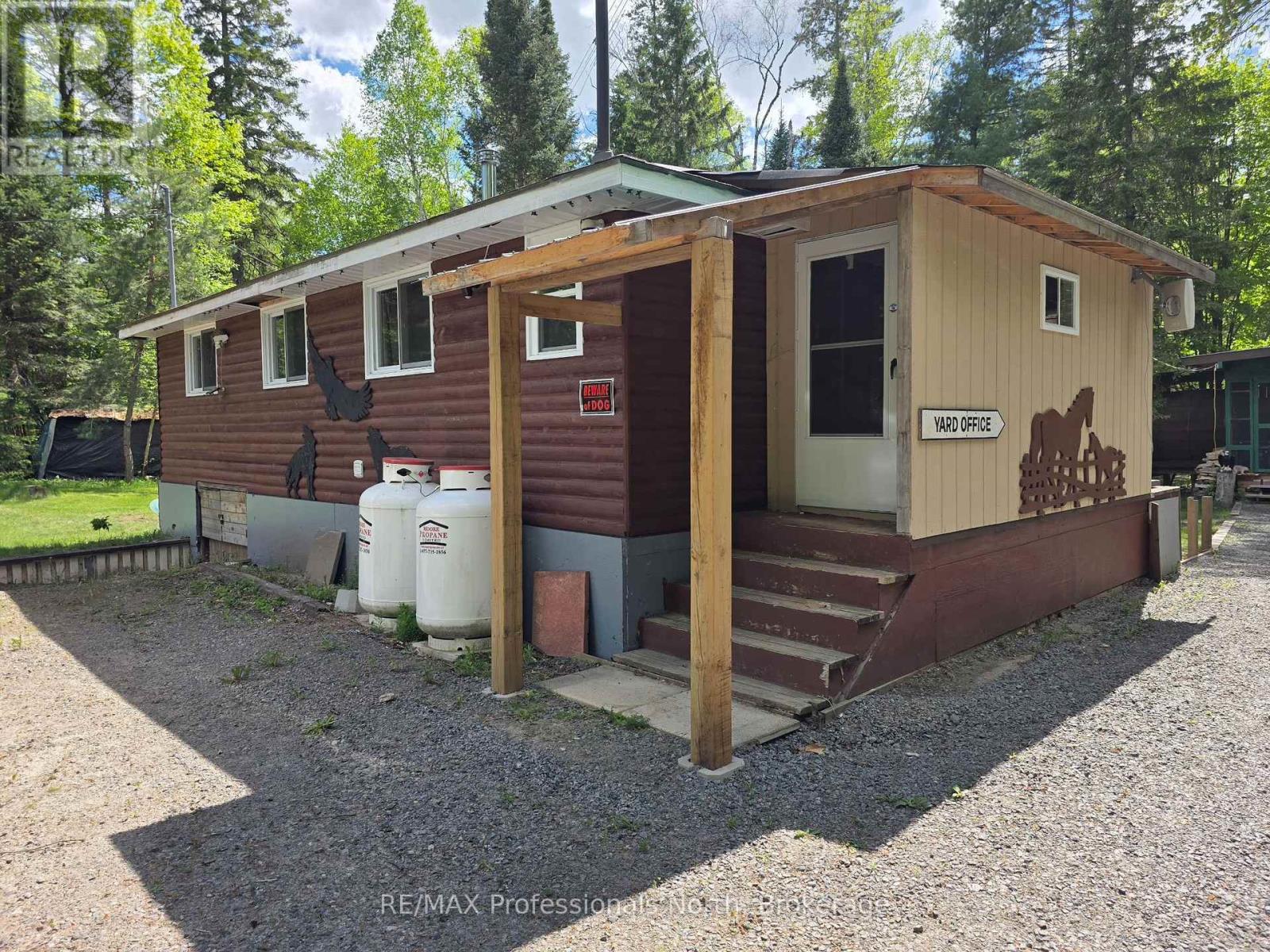 46 Robert Road W, Huntsville, Ontario  P1H 2J4 - Photo 3 - X13432146