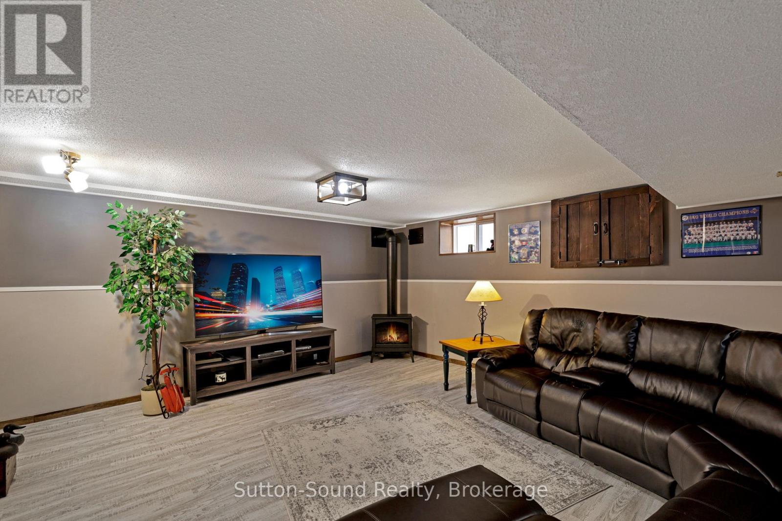 829 30th Street W, Georgian Bluffs, Ontario  N4K 6V5 - Photo 17 - X13432176