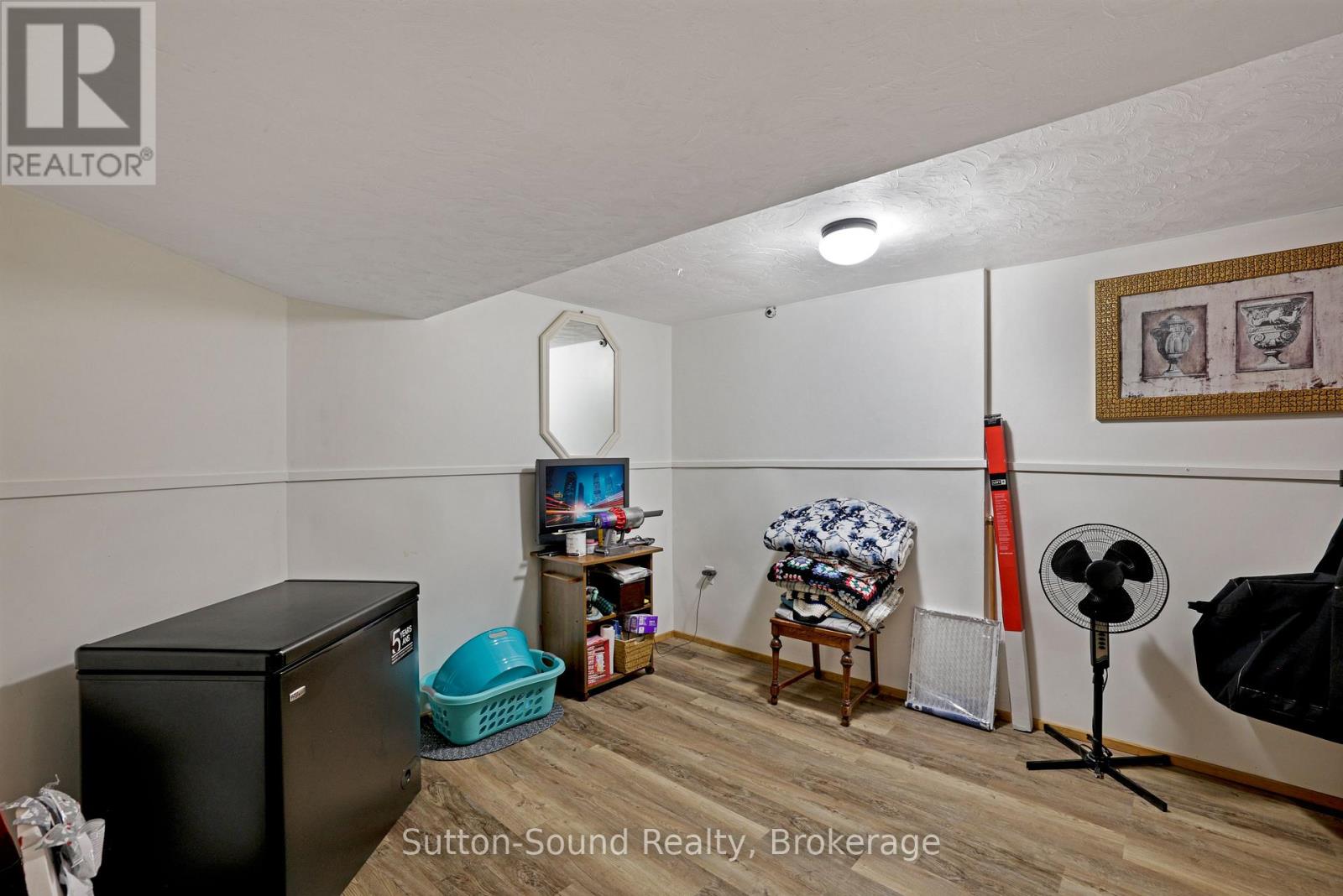 829 30th Street W, Georgian Bluffs, Ontario  N4K 6V5 - Photo 21 - X13432176