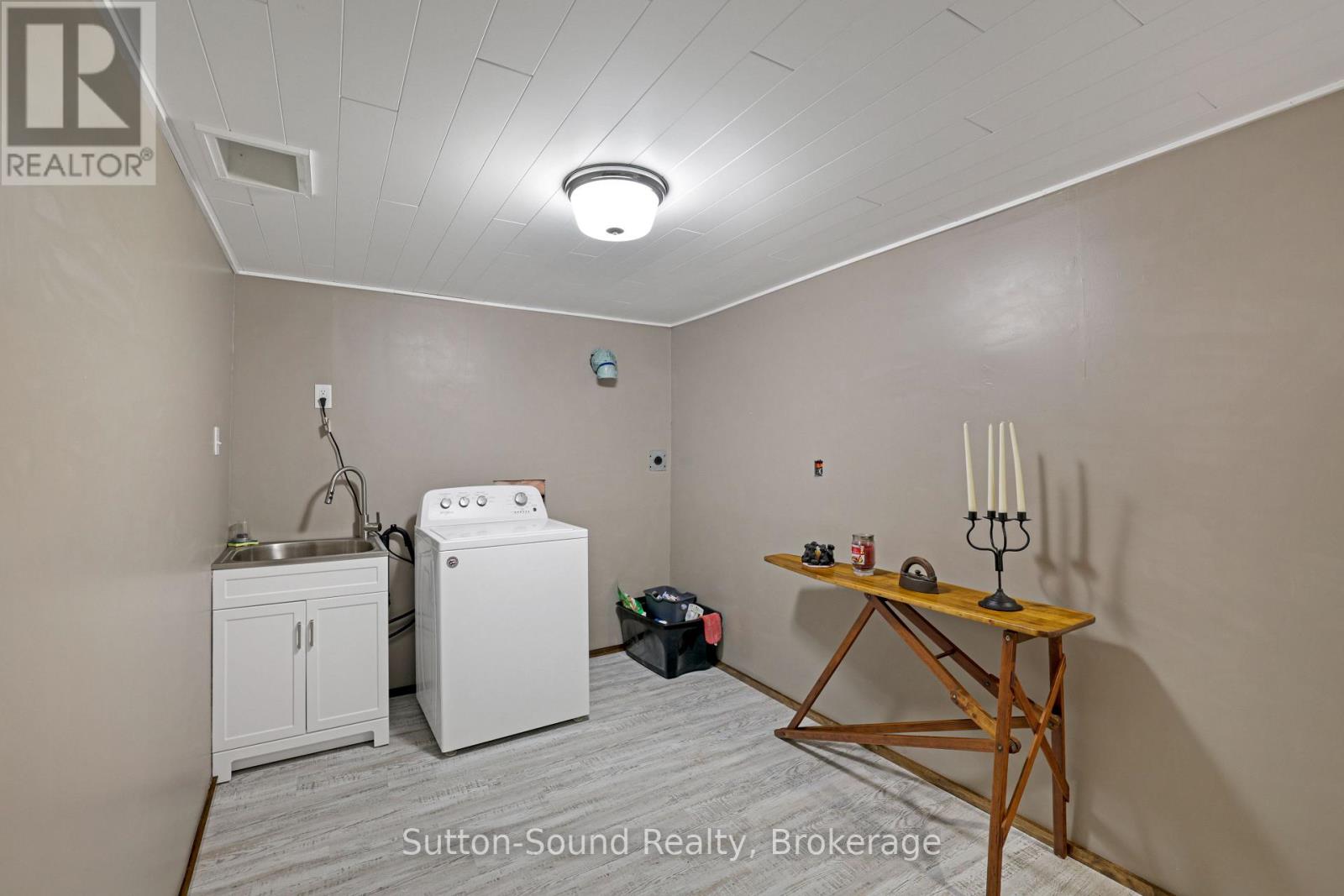 829 30th Street W, Georgian Bluffs, Ontario  N4K 6V5 - Photo 22 - X13432176