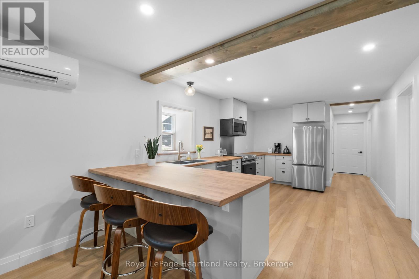 10 Jessie Street, Huron-Kinloss, Ontario  N0G 2R0 - Photo 5 - X13432316