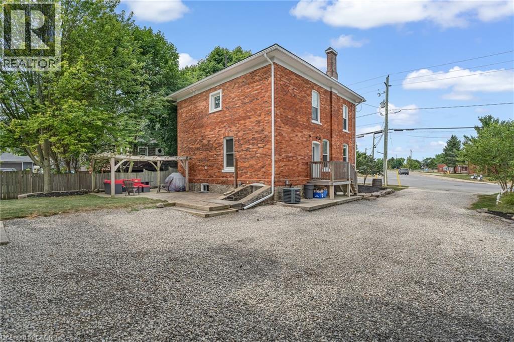303 Canborough Street, Smithville, Ontario  L0R 2A0 - Photo 3 - 40838752
