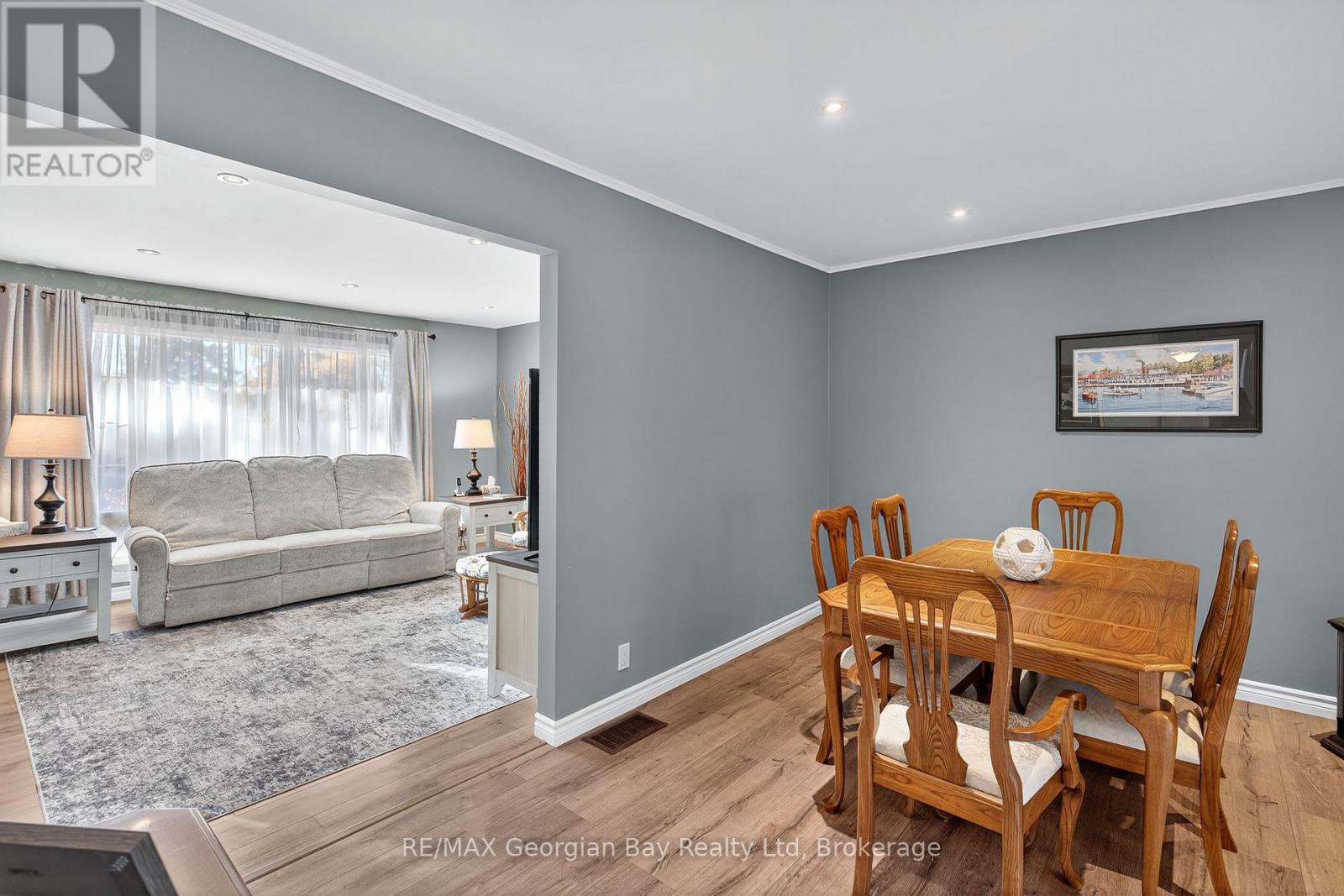 1034 Pine Grove Road, Penetanguishene, Ontario  L9M 2B5 - Photo 10 - S13432386