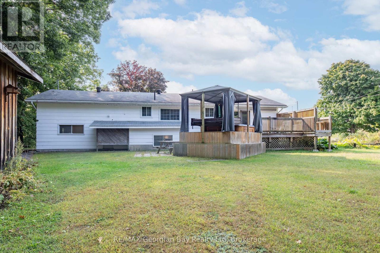 1034 Pine Grove Road, Penetanguishene, Ontario  L9M 2B5 - Photo 27 - S13432386