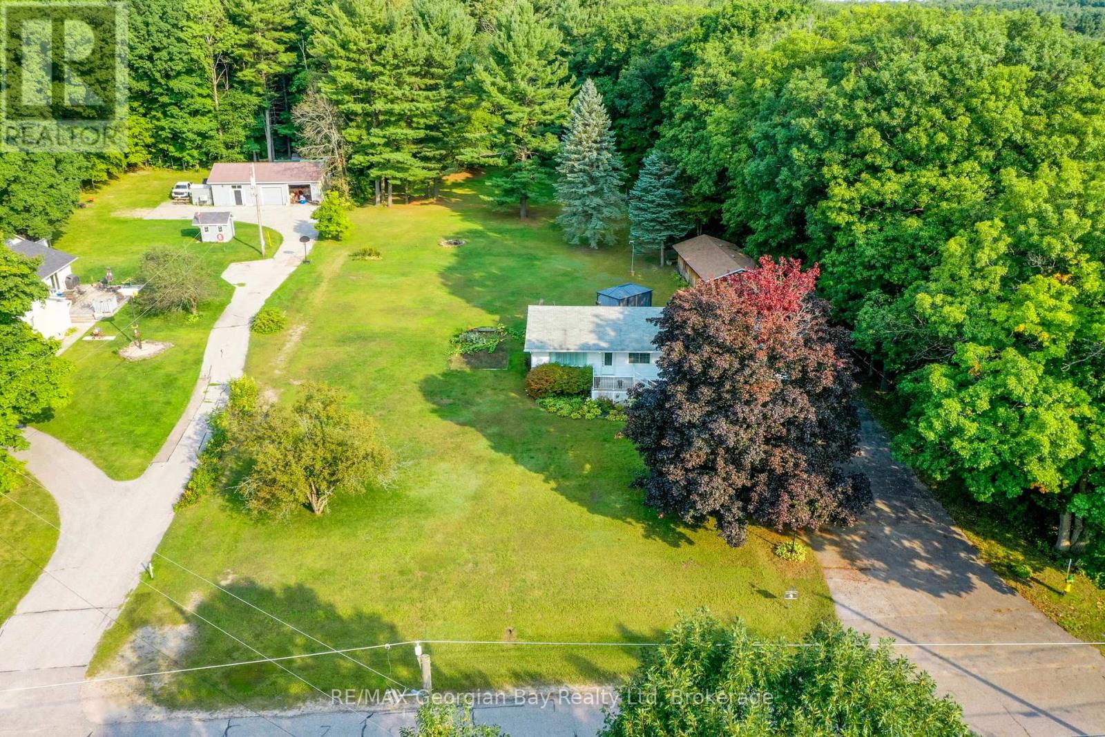 1034 Pine Grove Road, Penetanguishene, Ontario  L9M 2B5 - Photo 31 - S13432386