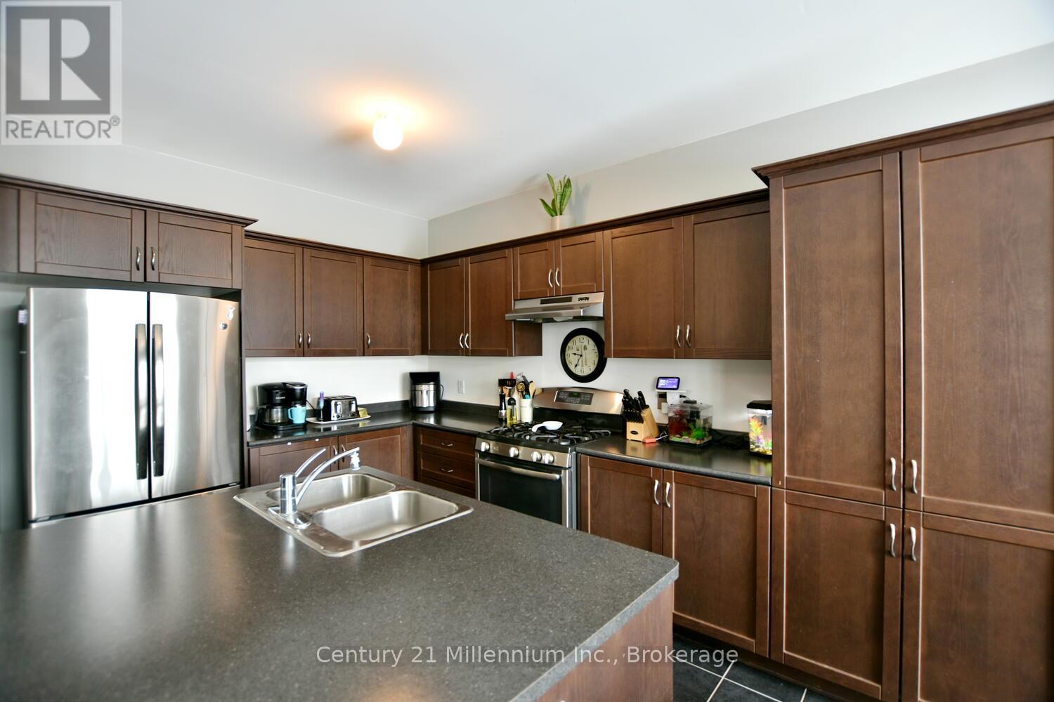 133 White Sands Way, Wasaga Beach, Ontario  L9Z 0C6 - Photo 15 - S13432660