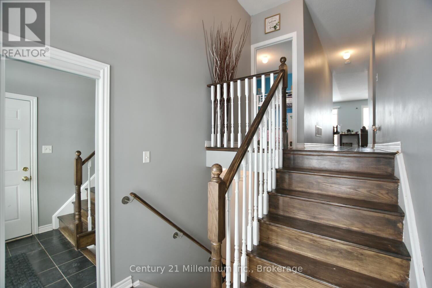 133 White Sands Way, Wasaga Beach, Ontario  L9Z 0C6 - Photo 3 - S13432660