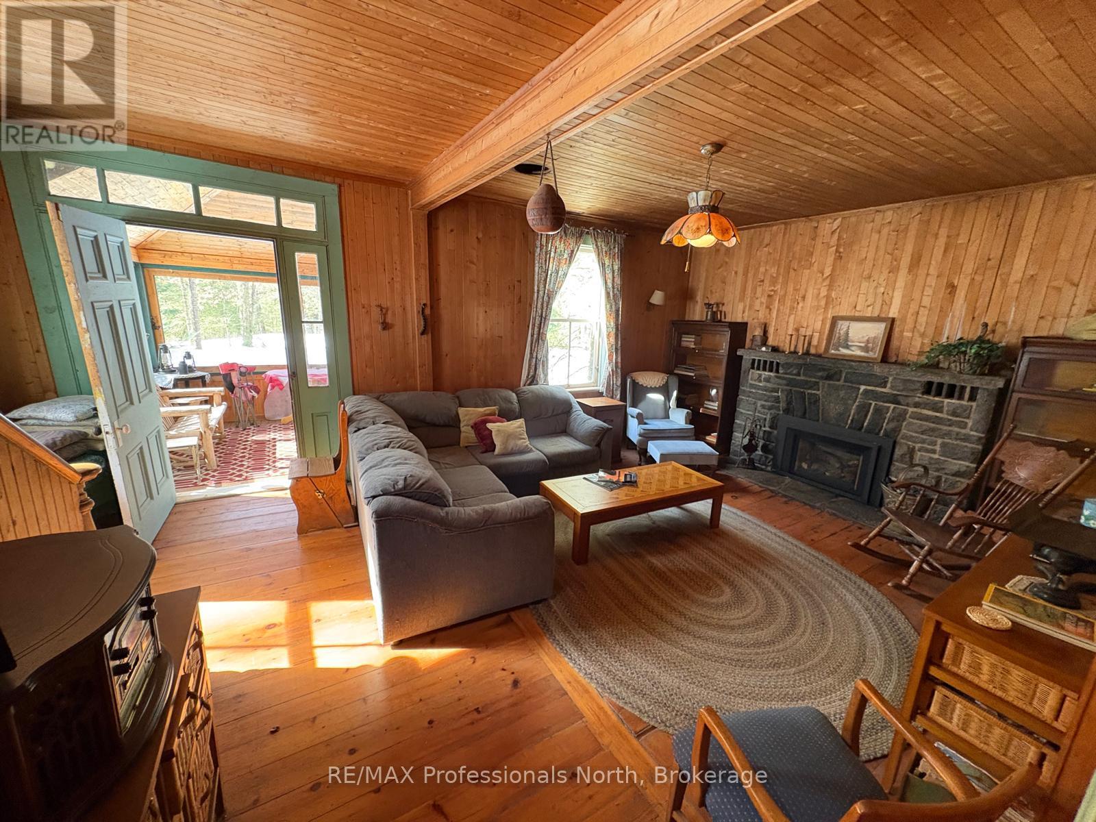 231 Kay Road W, Huntsville, Ontario  P0B 1L0 - Photo 12 - X13432760