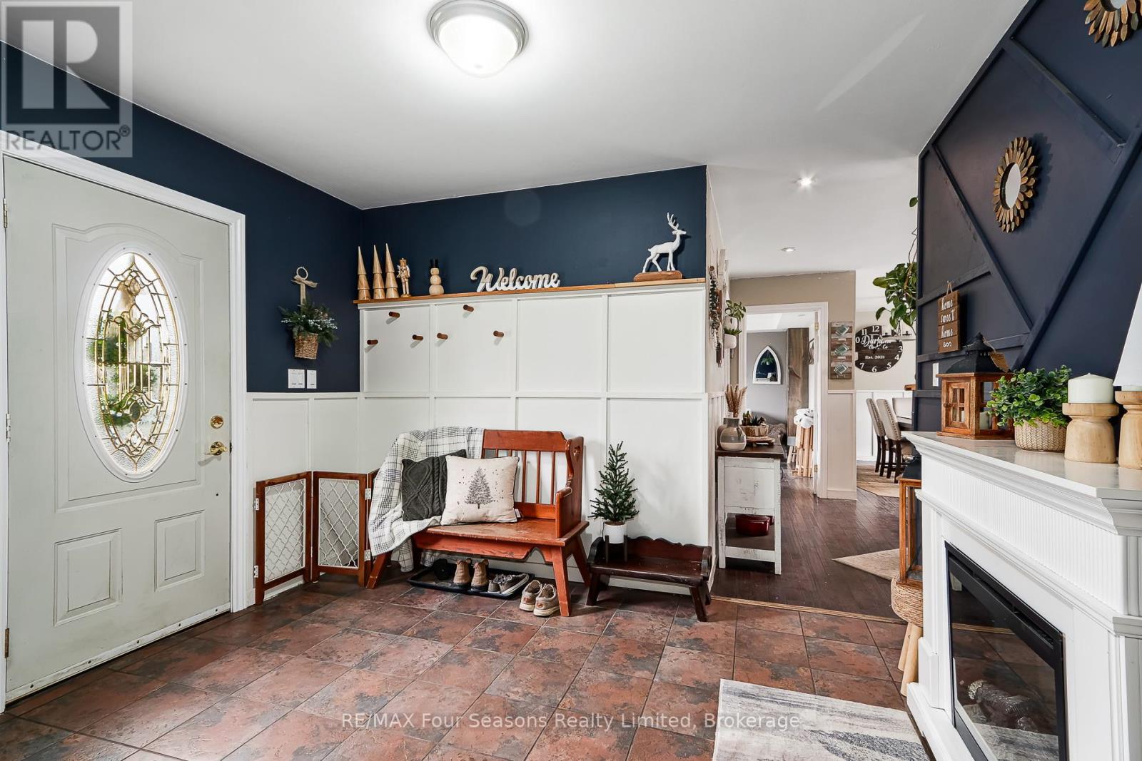 228 Centre Street, Clearview, Ontario  L0M 1S0 - Photo 4 - S13432986