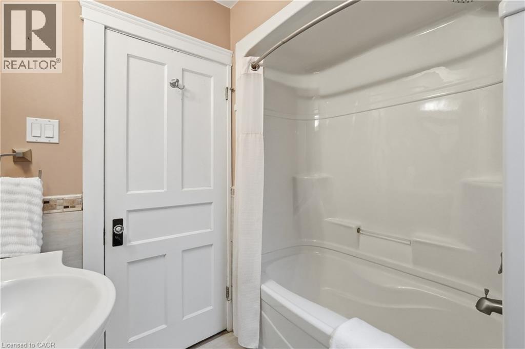 71 Aikman Avenue, Hamilton, Ontario  L8M 1P8 - Photo 12 - 40839082