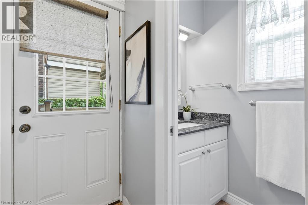 71 Aikman Avenue, Hamilton, Ontario  L8M 1P8 - Photo 18 - 40839082