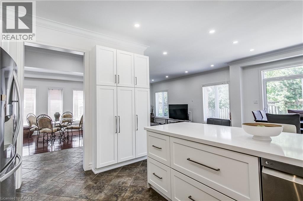 481 Heath Street, Oakville, Ontario  L6H 6N8 - Photo 16 - 40838412