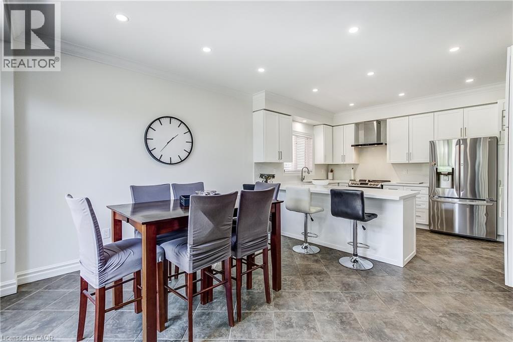 481 Heath Street, Oakville, Ontario  L6H 6N8 - Photo 18 - 40838412