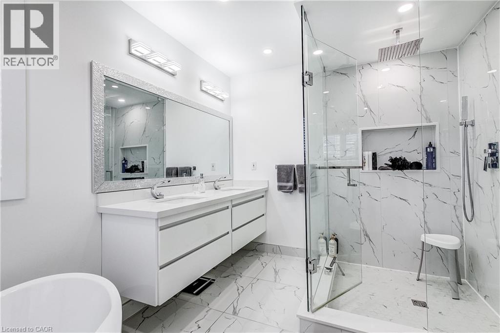481 Heath Street, Oakville, Ontario  L6H 6N8 - Photo 38 - 40838412