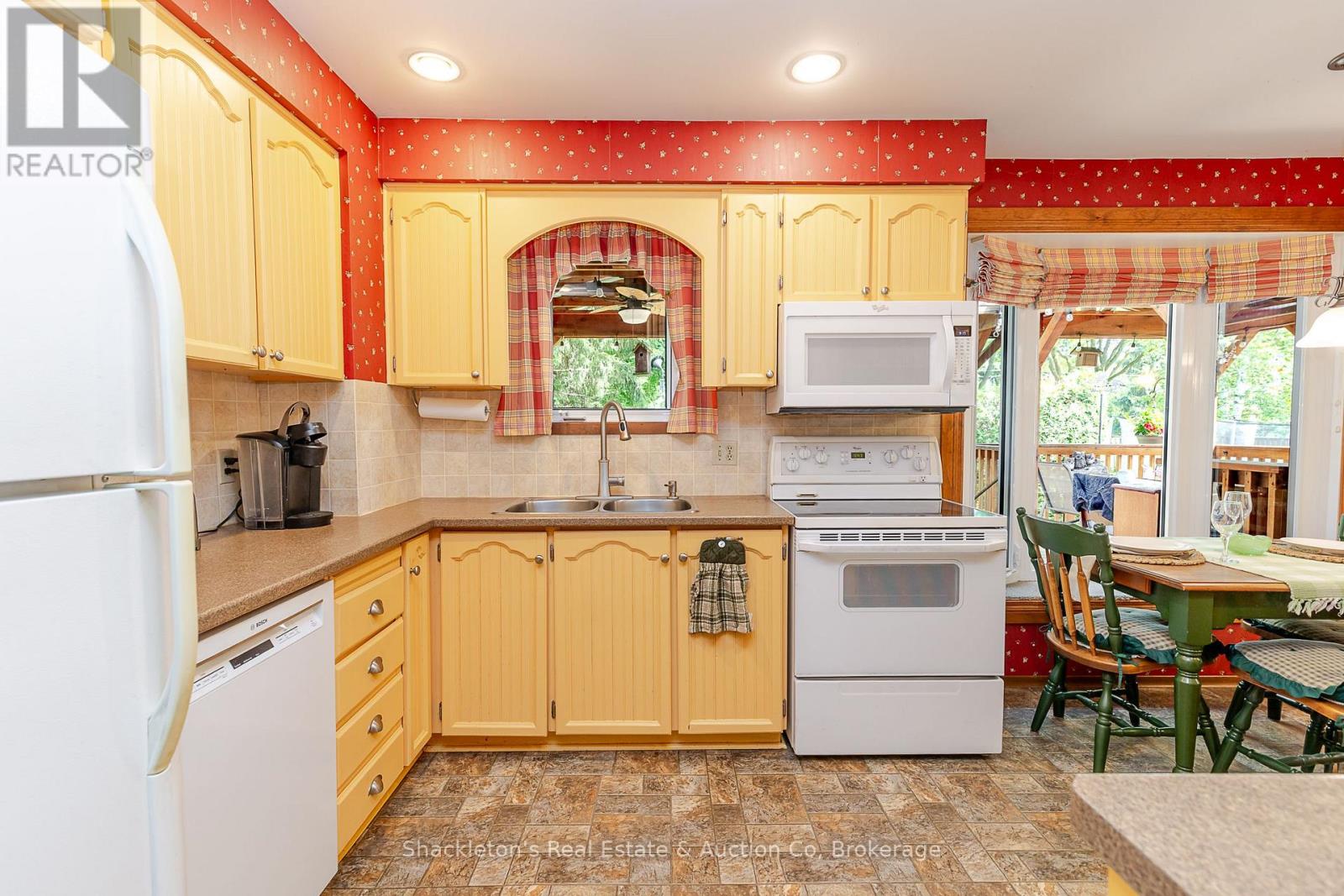 69 Nethercott Drive, Stratford, Ontario  N5A 7G4 - Photo 14 - X13433100
