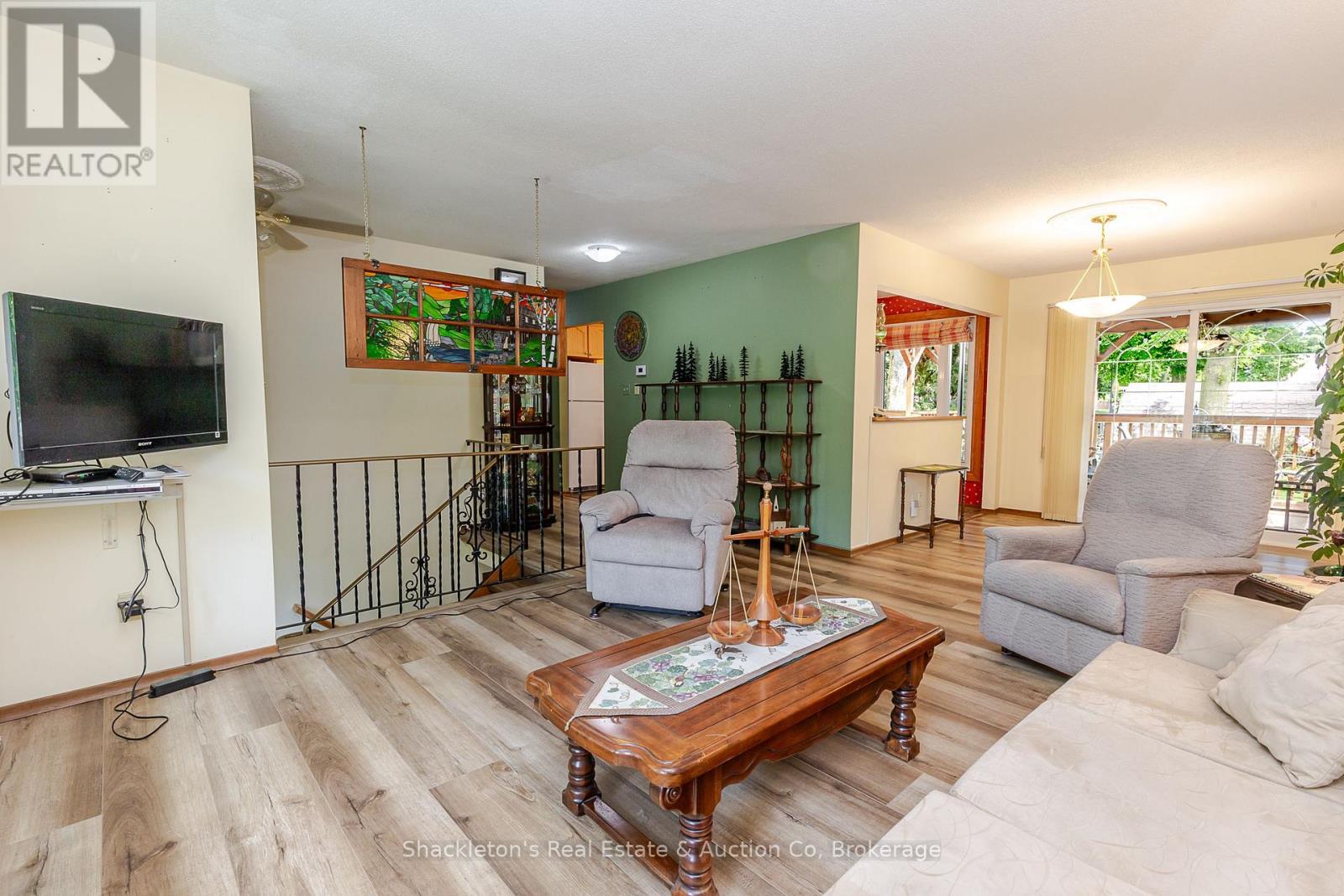 69 Nethercott Drive, Stratford, Ontario  N5A 7G4 - Photo 8 - X13433100