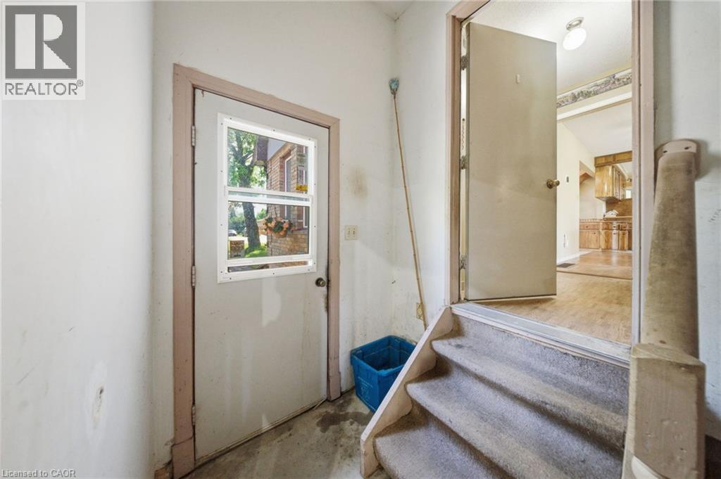 800 Tremaine Avenue S, Listowel, Ontario  N4W 3G9 - Photo 32 - 40833524