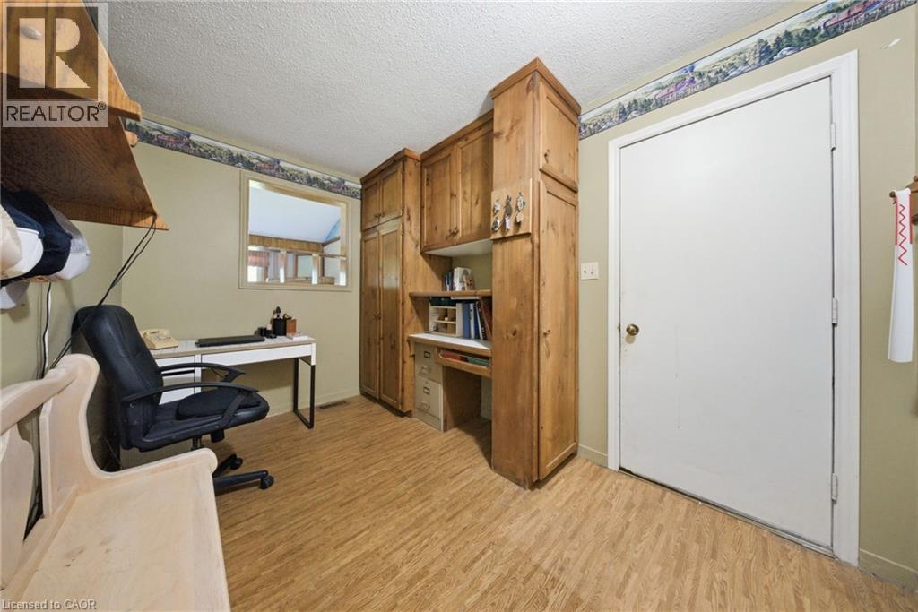 800 Tremaine Avenue S, Listowel, Ontario  N4W 3G9 - Photo 34 - 40833524