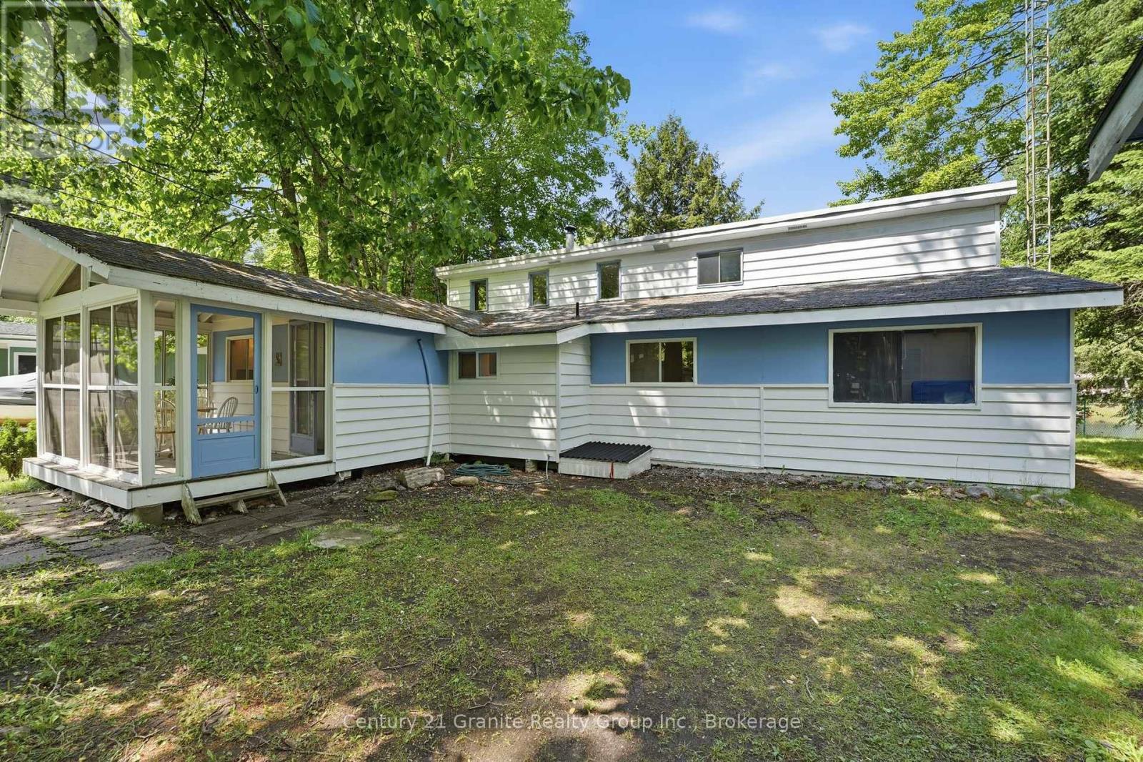 1982 South Beaver Lake Lane, Minden Hills, Ontario  K0M 2K0 - Photo 4 - X13433274