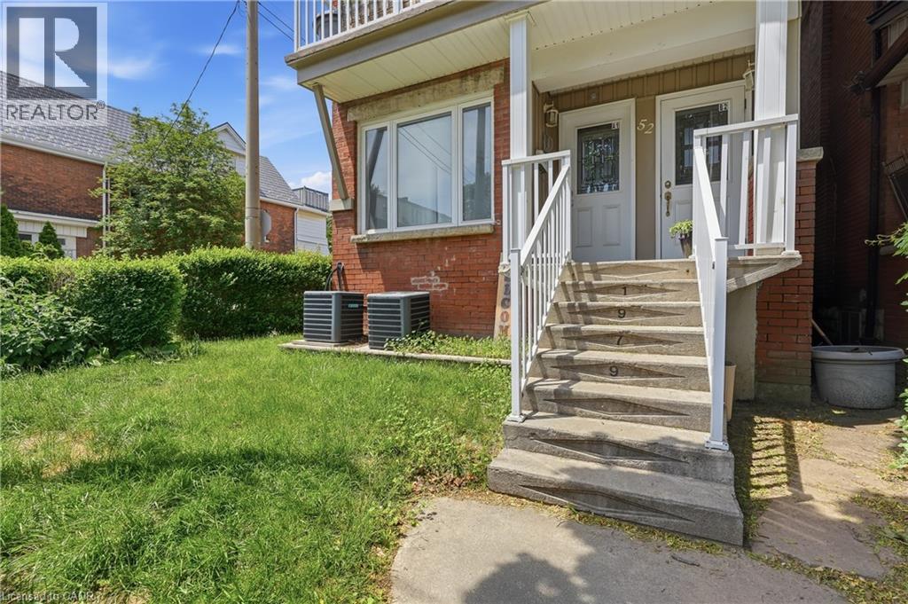 52 Cedar Avenue, Hamilton, Ontario  L8M 3A5 - Photo 3 - 40839072