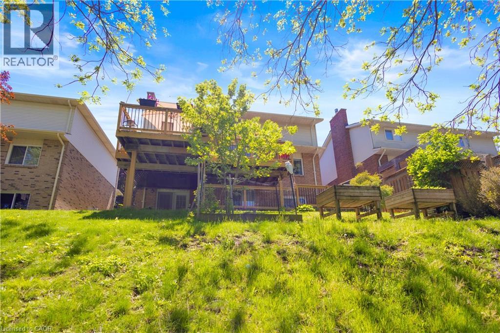 64 Woodview Crescent, Kitchener, Ontario  N2A 3E3 - Photo 47 - 40838926