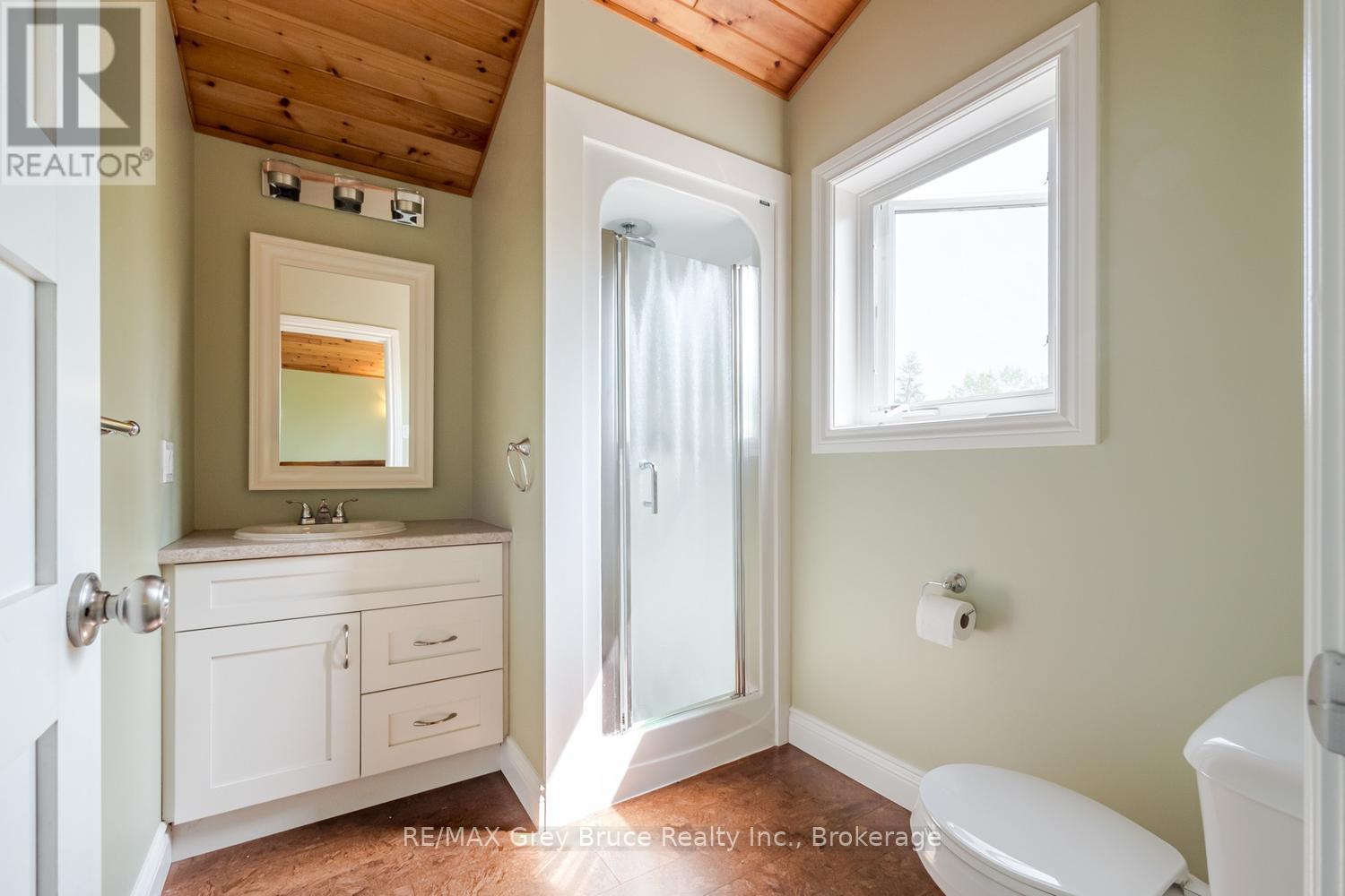 37 Paradise Drive, Northern Bruce Peninsula, Ontario  N0H 1W0 - Photo 26 - X13434154