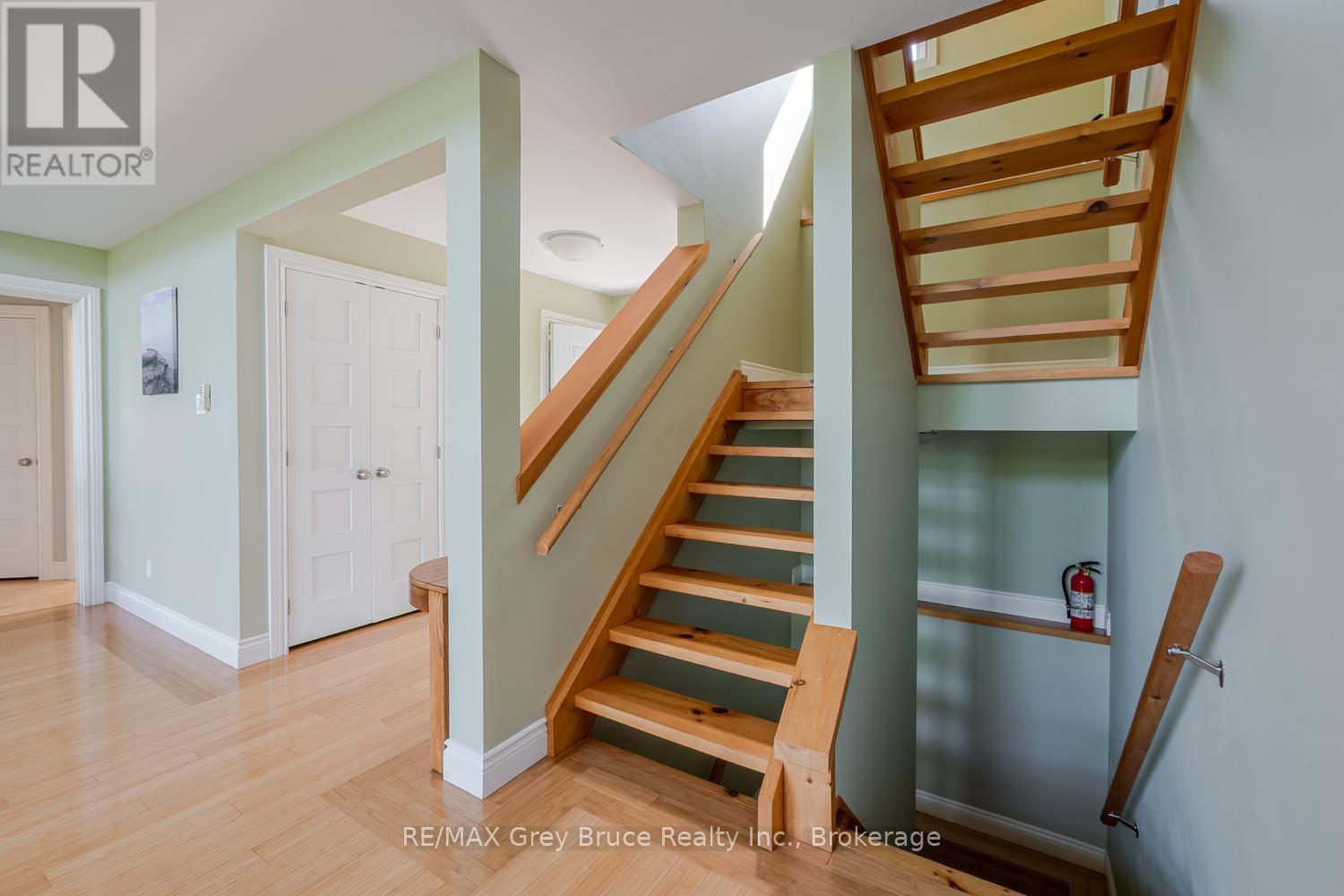 37 Paradise Drive, Northern Bruce Peninsula, Ontario  N0H 1W0 - Photo 28 - X13434154