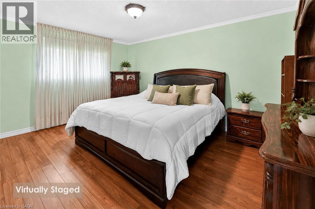 6444 Armstrong Drive, Niagara Falls, Ontario  L2H 2M1 - Photo 10 - 40838803