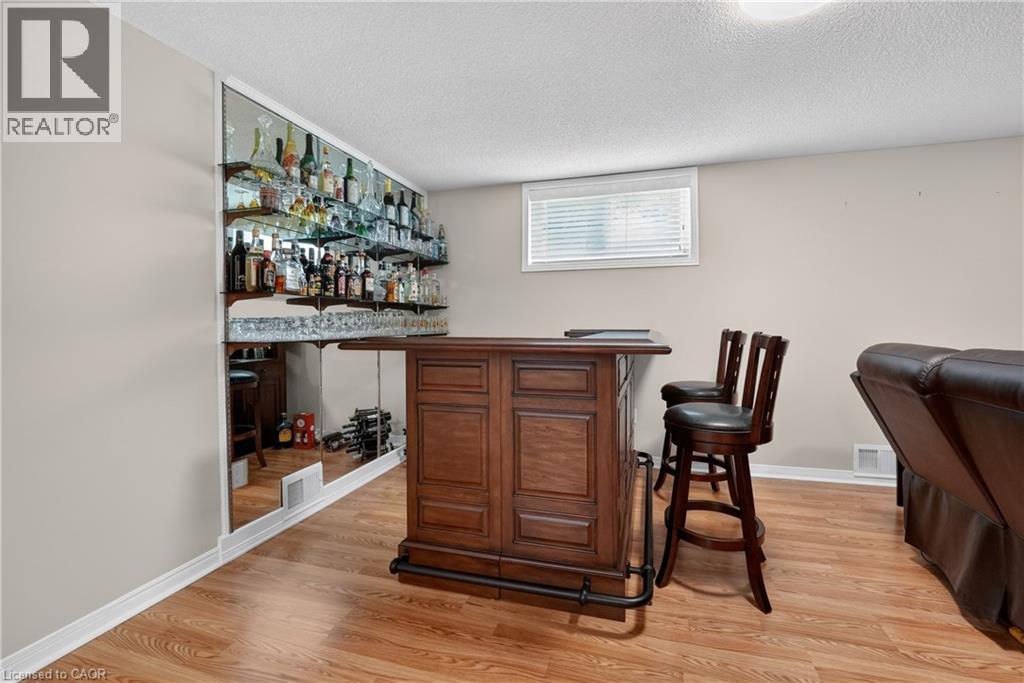 6444 Armstrong Drive, Niagara Falls, Ontario  L2H 2M1 - Photo 16 - 40838803