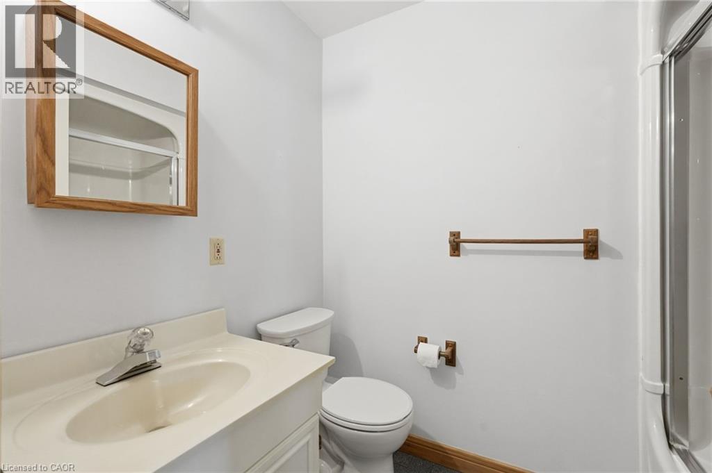 3 Ancaster Street E, Dundas, Ontario  L9H 4K2 - Photo 19 - 40836193