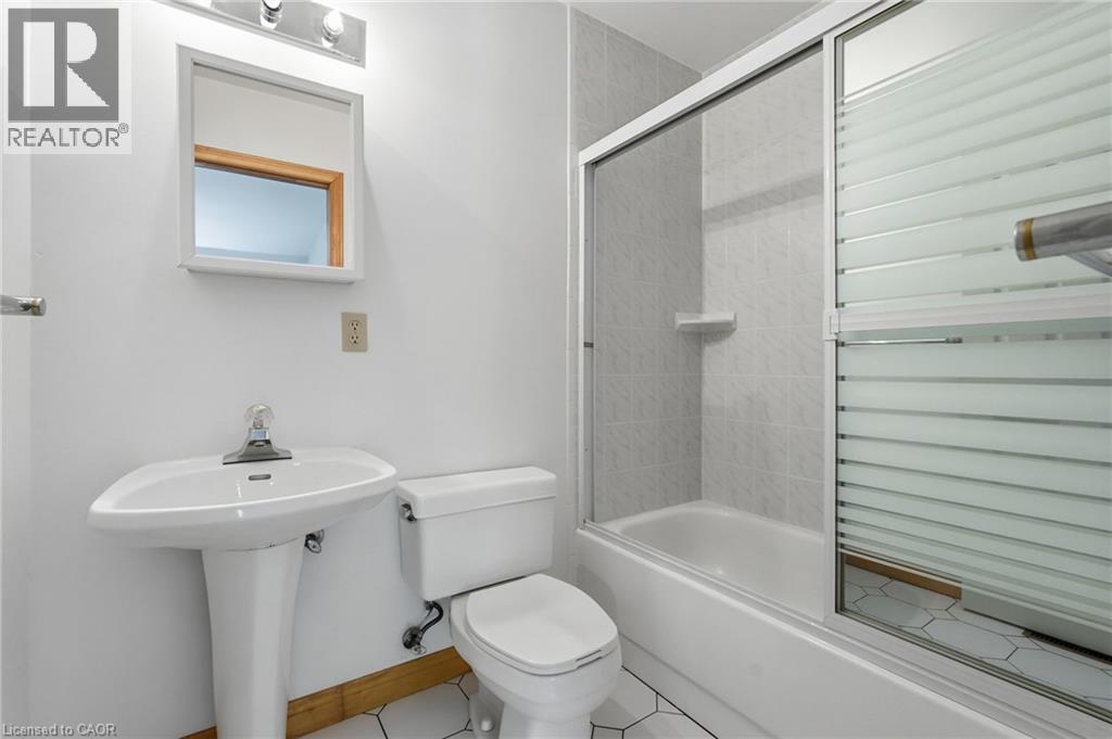 3 Ancaster Street E, Dundas, Ontario  L9H 4K2 - Photo 23 - 40836193