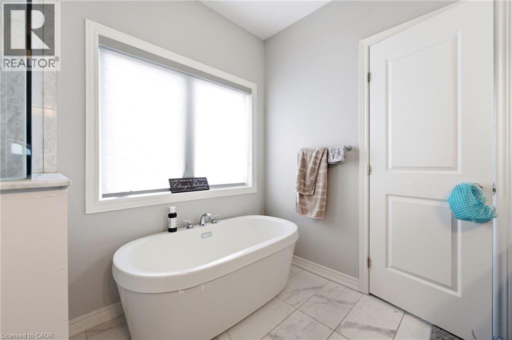 11 Morrison Drive, Ancaster, Ontario  L9K 0H7 - Photo 18 - 40838271