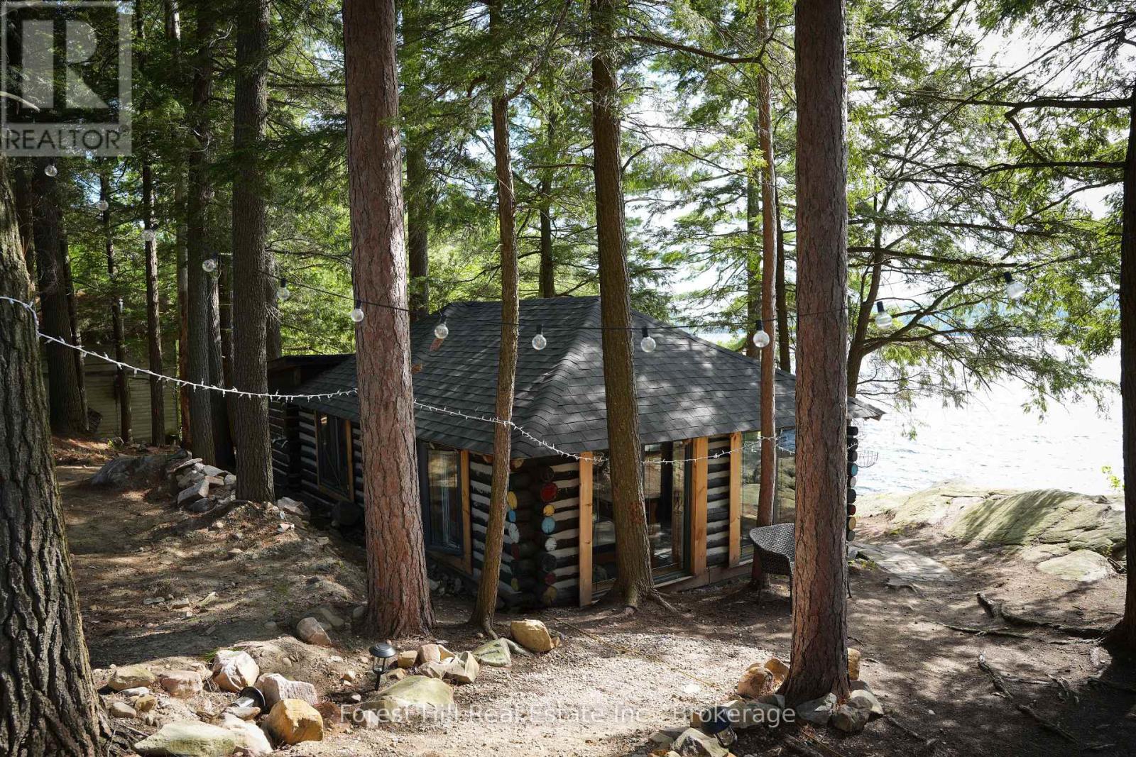 1092 Main Street, Lake Of Bays, Ontario  P0B 1A0 - Photo 10 - X13434348