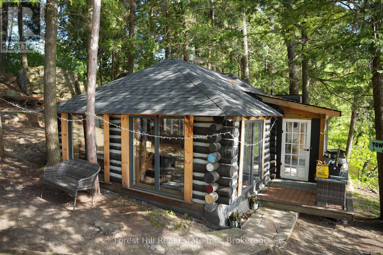 1092 Main Street, Lake Of Bays, Ontario  P0B 1A0 - Photo 11 - X13434348