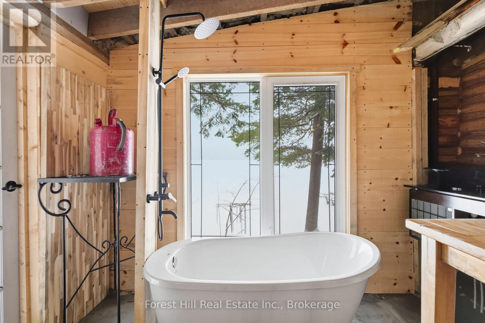 1092 Main Street, Lake Of Bays, Ontario  P0B 1A0 - Photo 27 - X13434348