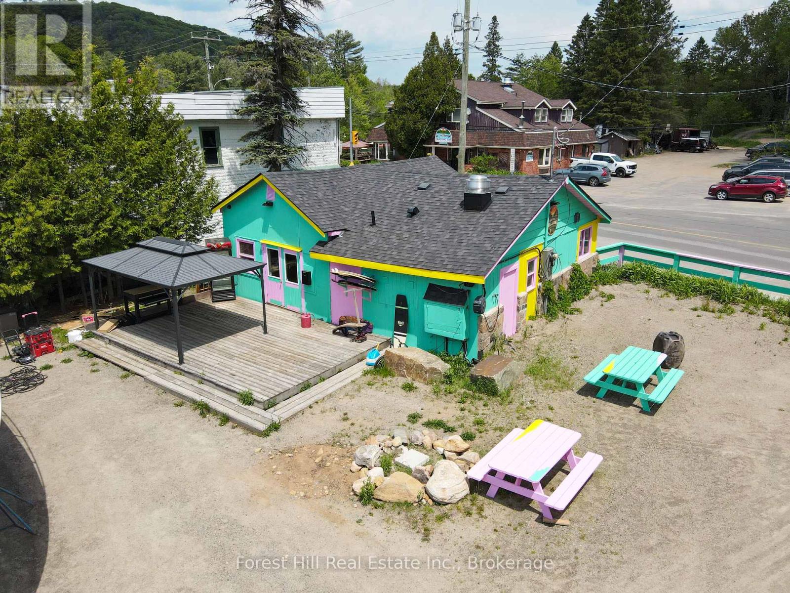 1092 Main Street, Lake Of Bays, Ontario  P0B 1A0 - Photo 5 - X13434348