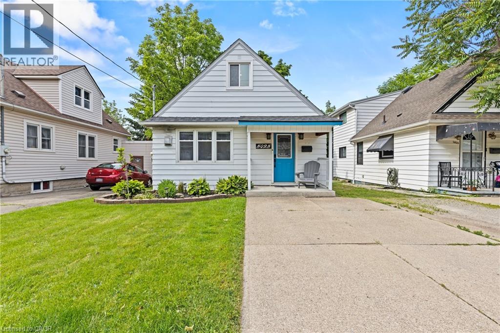 5025 Albert Street, Beamsville, Ontario  L0R 1B0 - Photo 2 - 40839204