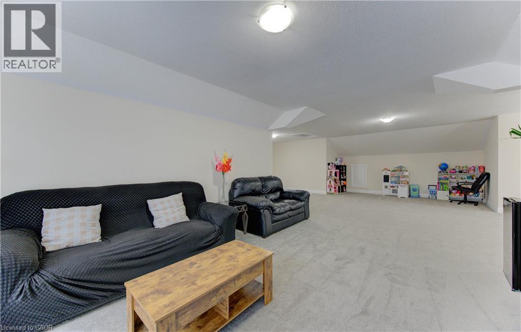 285 Sedgewood Street, Kitchener, Ontario  N2P 0G6 - Photo 39 - 40839166