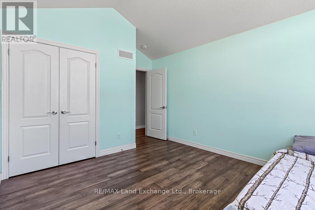 360 Devonshire Road, Saugeen Shores, Ontario  N0H 2C3 - Photo 28 - X13434686